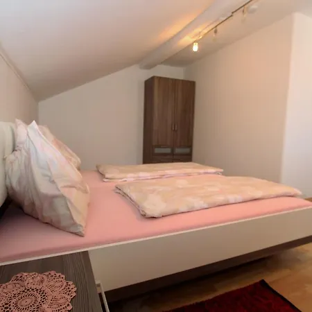 Apartment Alluring In Winklern With Terrace, Parking & Supermarket Closeby